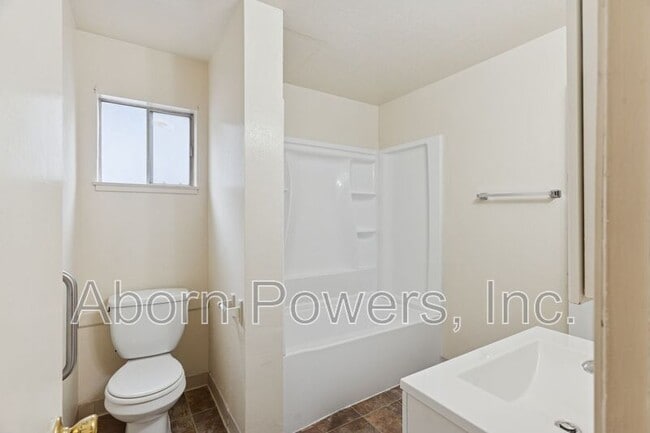 Building Photo - 1235 Williams Way