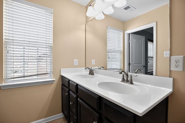 Building Photo - 3276 Green Cove Pl