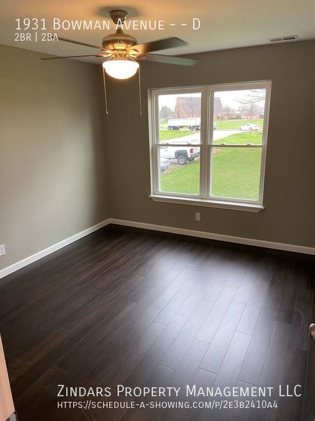 Building Photo - 1931 N Bowman Ave