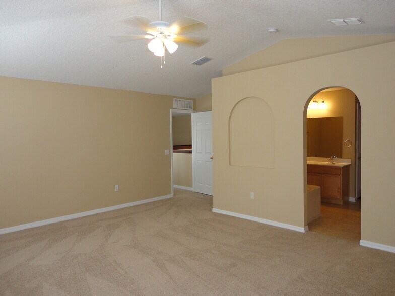 Building Photo - 2062 El Marra Dr