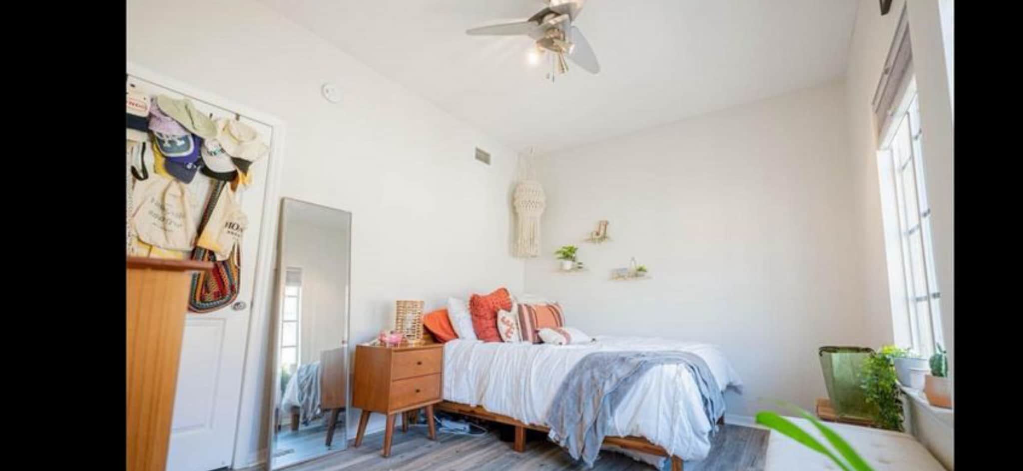 Building Photo - 5202 Hampton Beach Pl