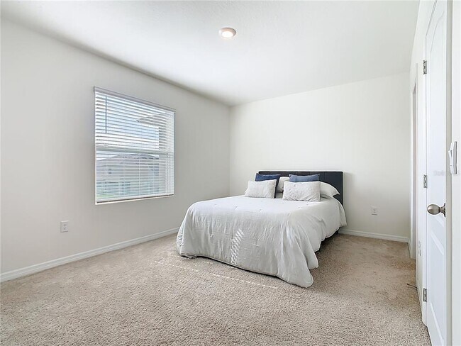 Building Photo - 1307 Mako Wy