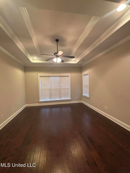 Building Photo - 3153 Fossil Hill Dr