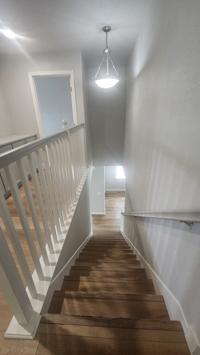 Building Photo - 3157 Rogue River Dr