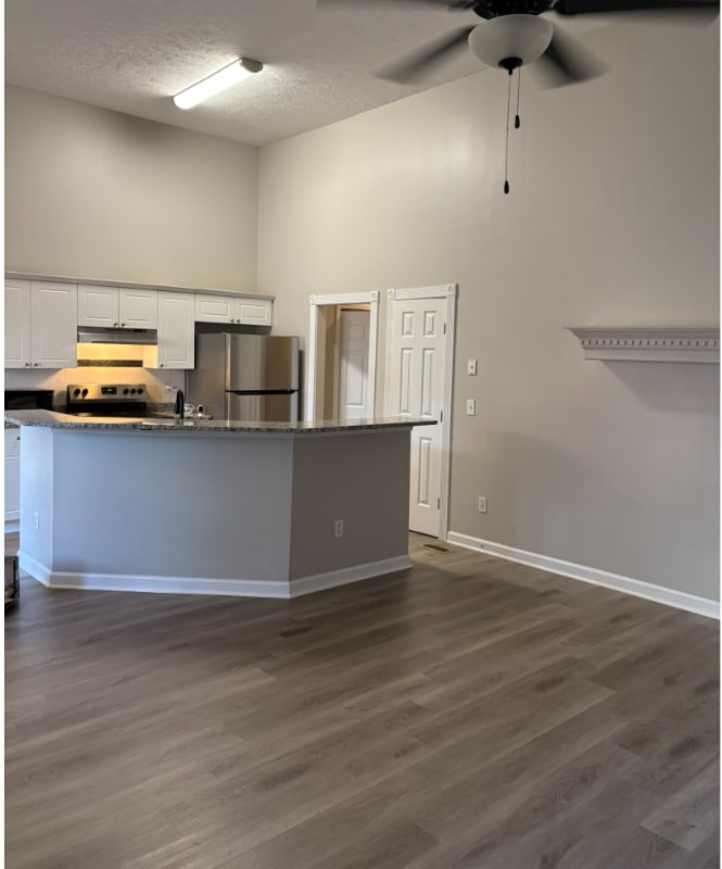 Building Photo - 6428 Paddington Way