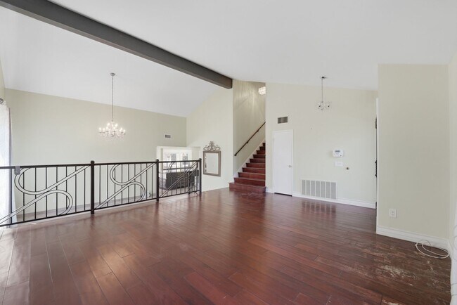 Building Photo - Stunning 4 bedroom, 3bath home, with pool in Laguna Niguel!