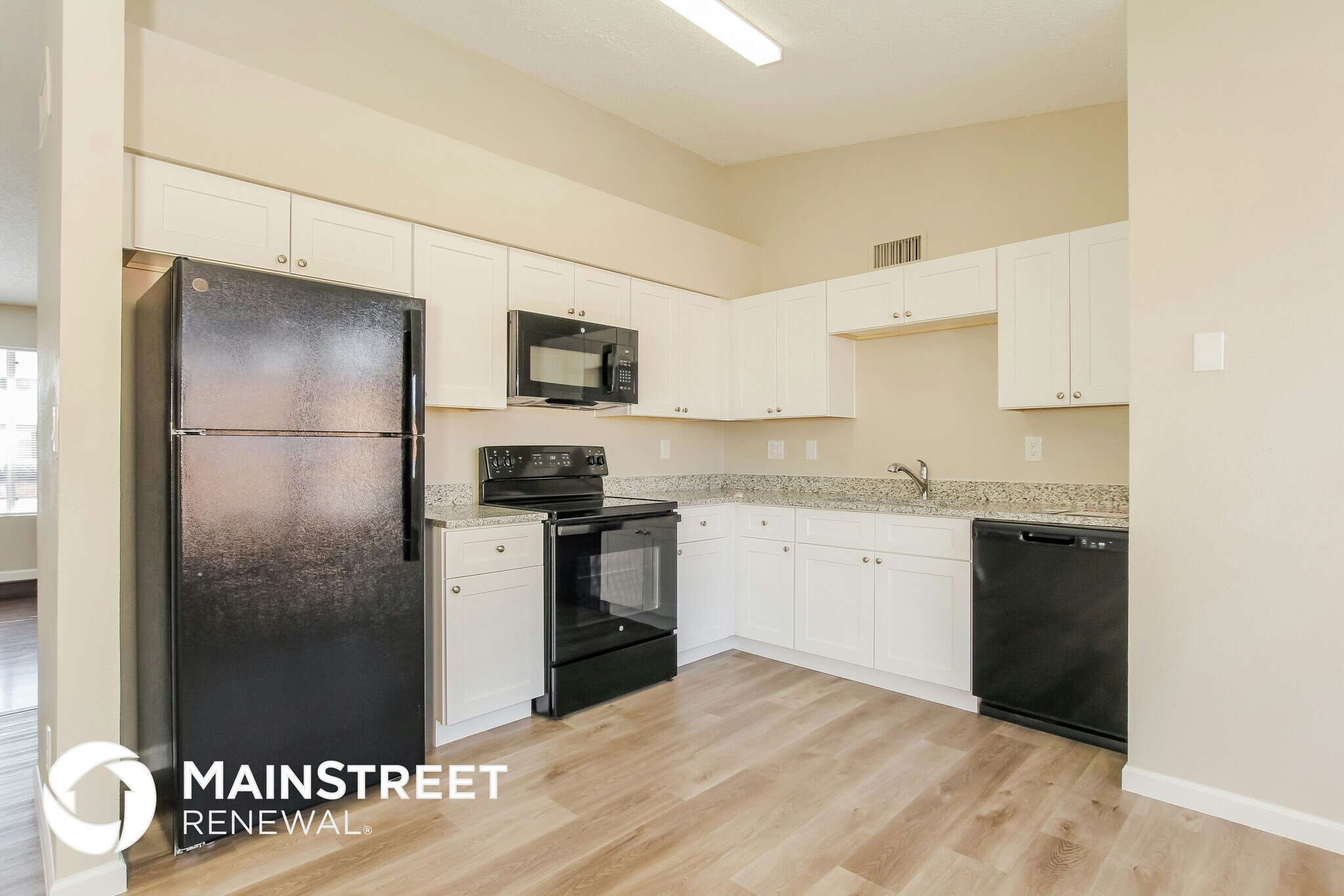 Building Photo - 4210 E Evans Dr