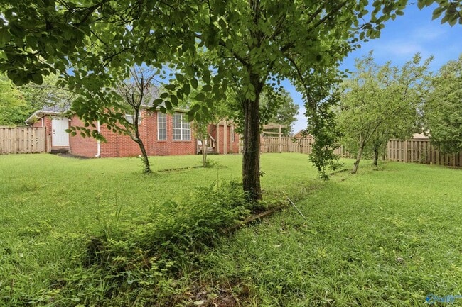 Building Photo - 134 Garden Brook Dr