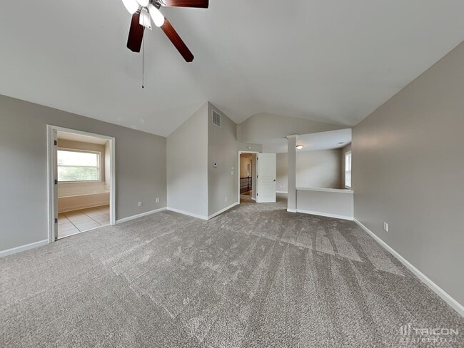 Building Photo - 632 Talon View Ct