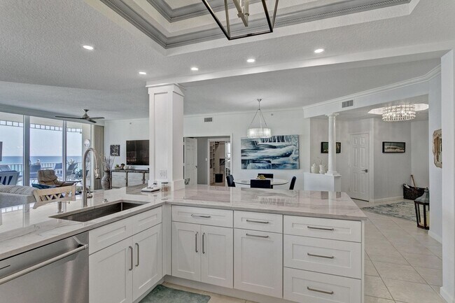 Building Photo - 221 Ocean Grande Blvd