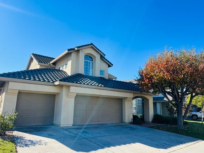 Building Photo - 17614 Winding Creek Rd