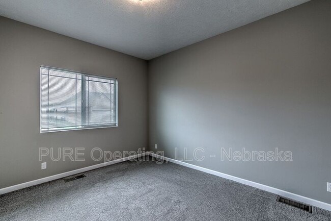 Building Photo - 16513 Heather St