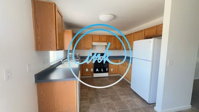 Building Photo - Single Family Home for Rent in Carson City...