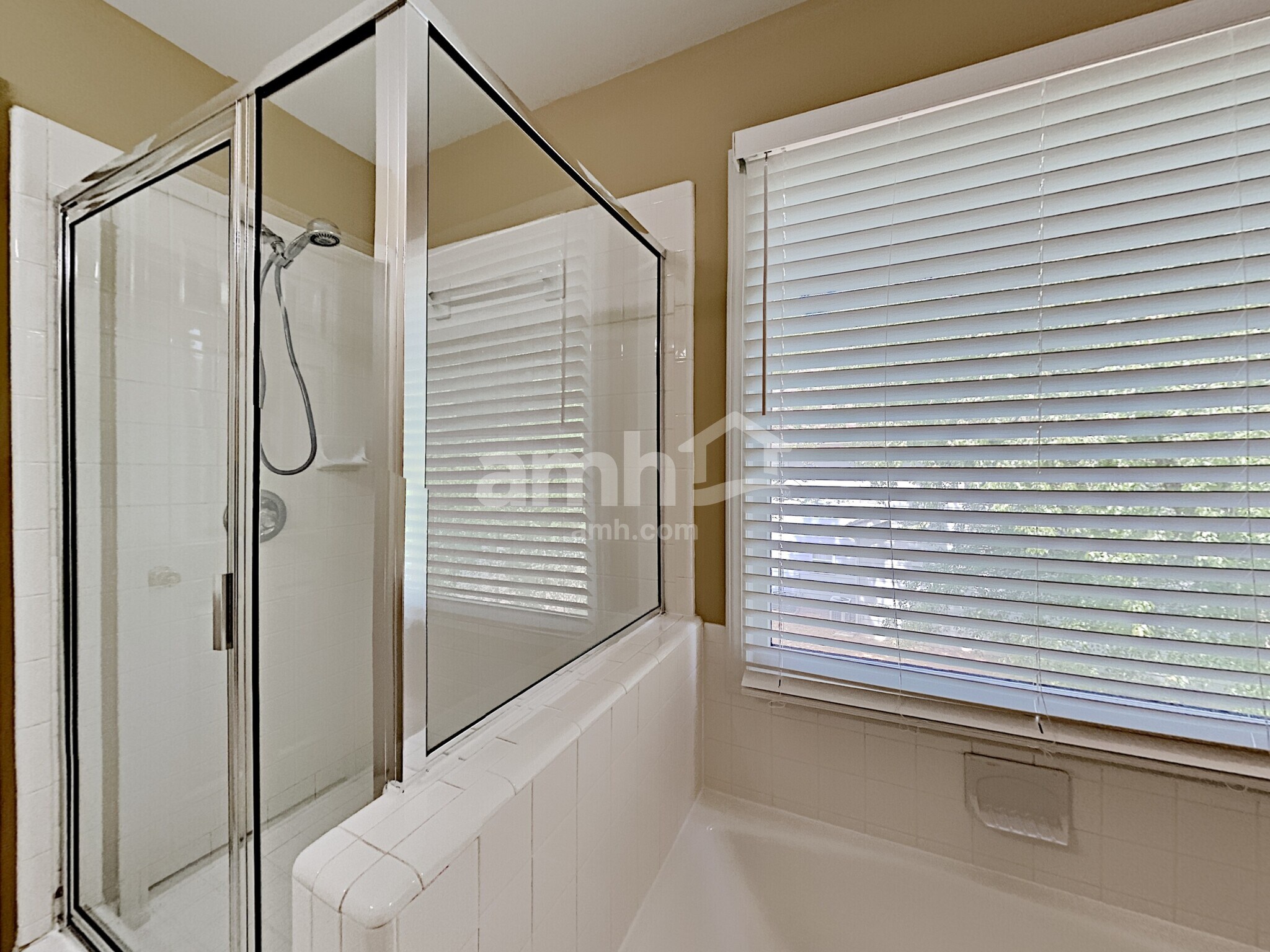 Building Photo - 1625 St Julian St NW