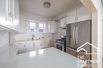 Building Photo - 3248 W 25th St