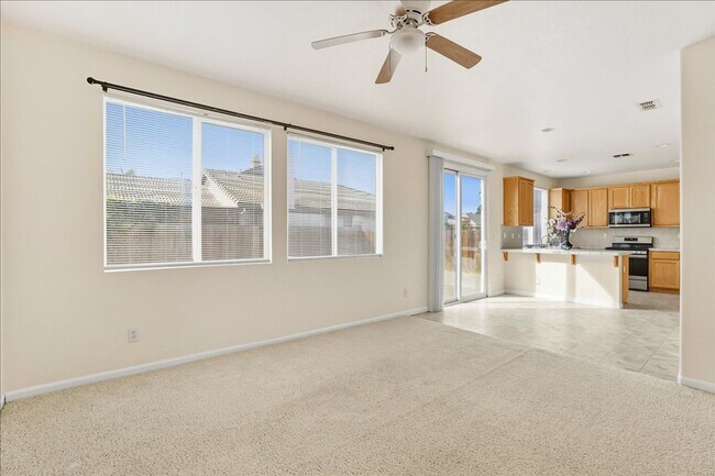 Building Photo - 9074 Piazza Ct