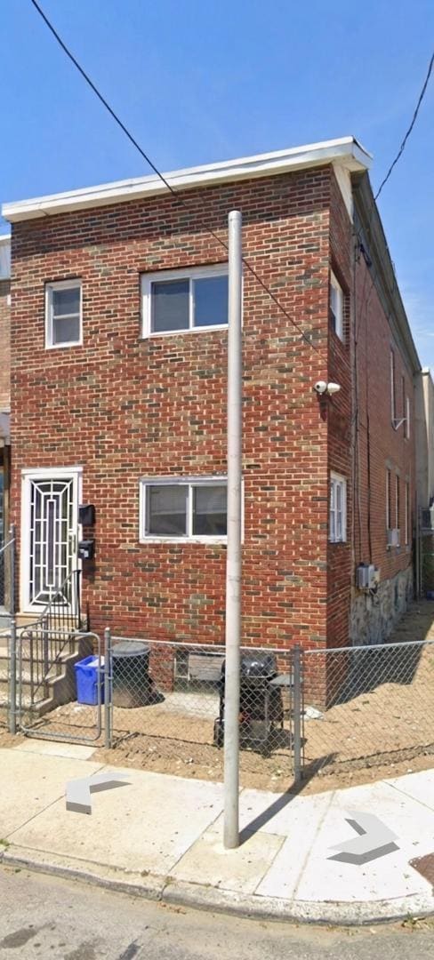 Building Photo - 5735 Race St