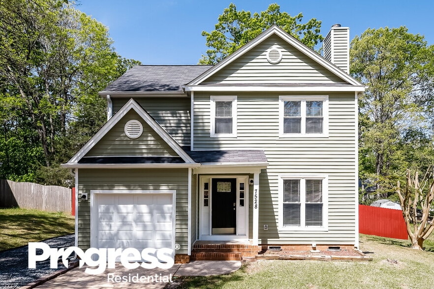 Primary Photo - 7528 Swedish Ivy Ln