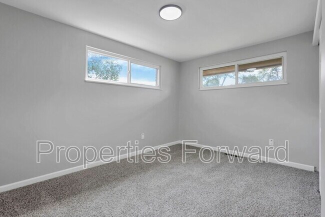 Building Photo - 1663 Haft Dr