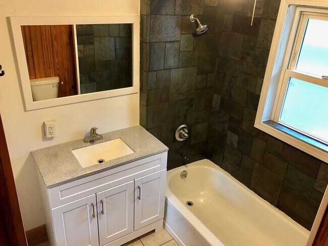 Building Photo - Right by the stadium!! Move in August 2027!! 2 Bed, 1 BA