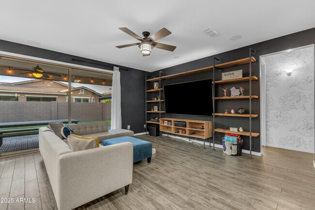 Building Photo - 3938 E Ficus Way
