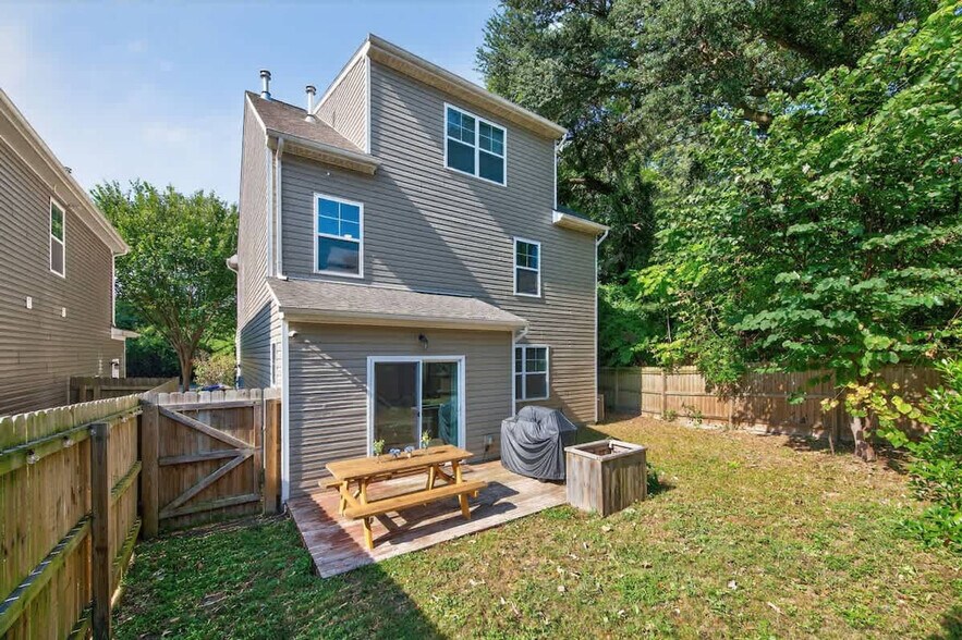 Building Photo - 1100 Virgilina Ave