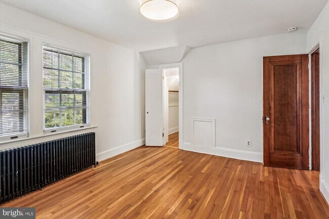 Building Photo - 5339 32nd St NW