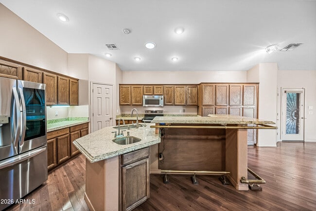 Building Photo - 6620 Front Nine Dr