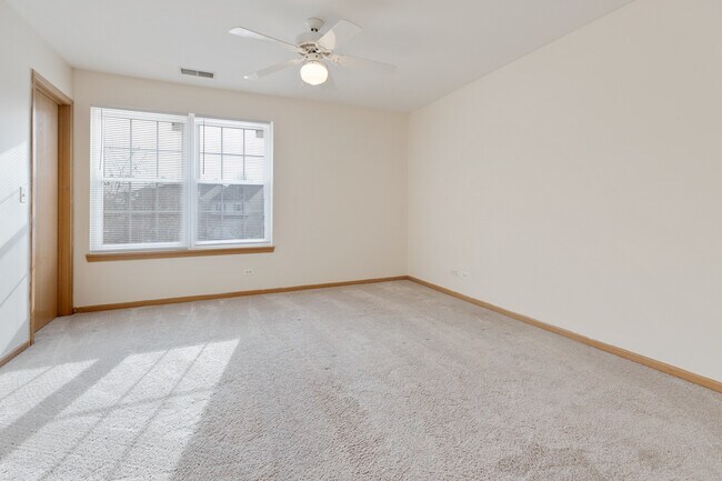 Building Photo - 840 Amelia Ct