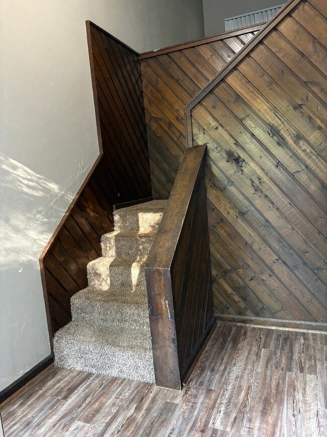 Building Photo - Killearn Townhome