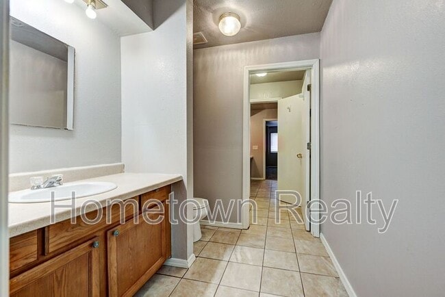Building Photo - 312 NW 118th St