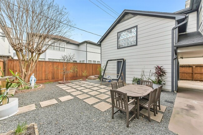 Building Photo - 4408 Mildred St