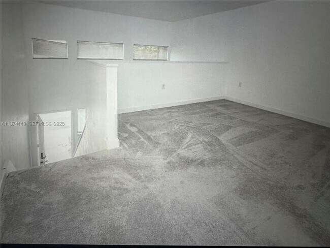 Building Photo - 3984 Crayrich Cir