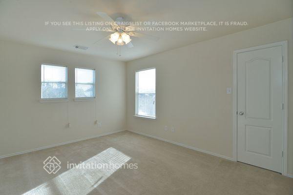 Building Photo - 3515 Avalon Castle Dr