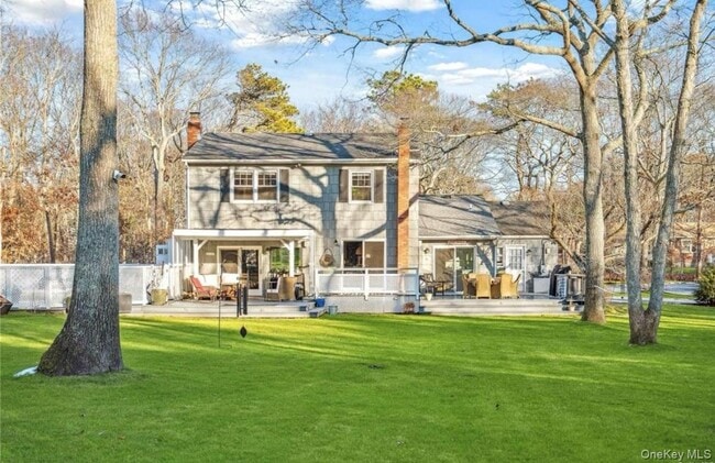 Building Photo - 23 N Westbury Rd