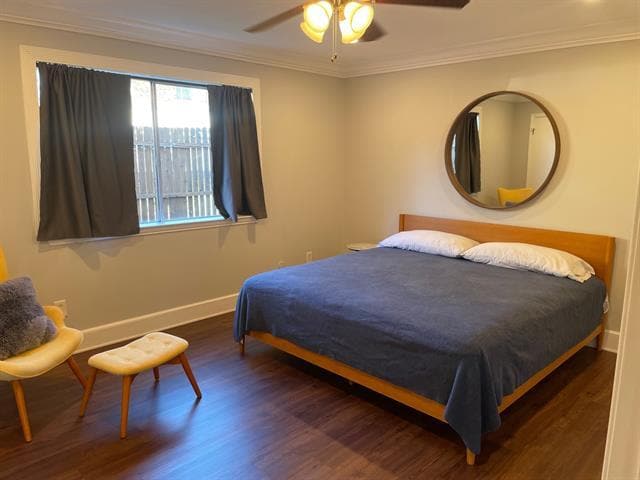 Building Photo - 7911 Meadow Park Dr