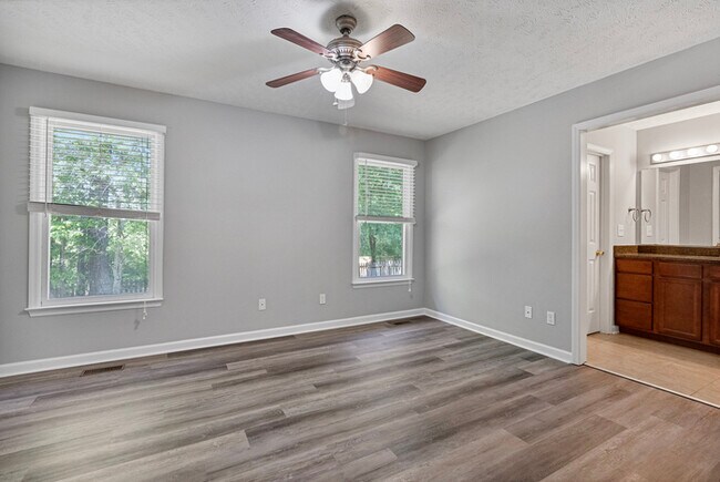 Building Photo - 6858 St Julian Way