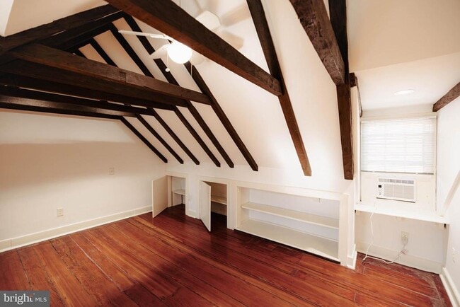 Building Photo - 407 N Washington St