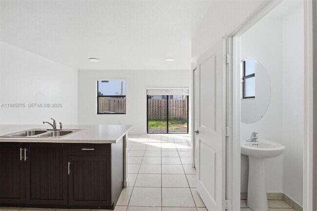 Building Photo - 28702 SW 133rd Ct