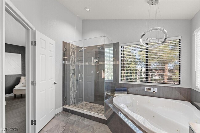 Building Photo - 2932 Whalers Cove Cir