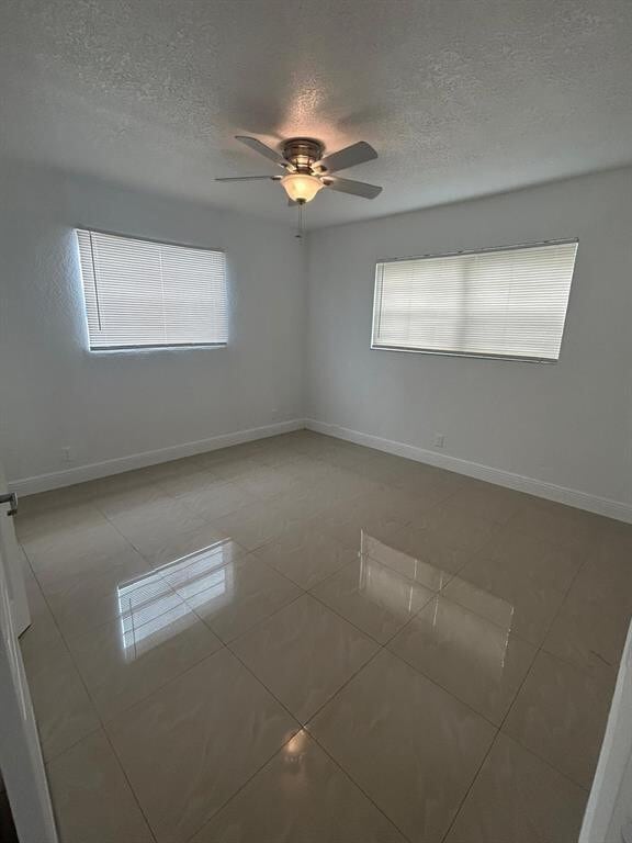 Building Photo - 110 SE 2nd St