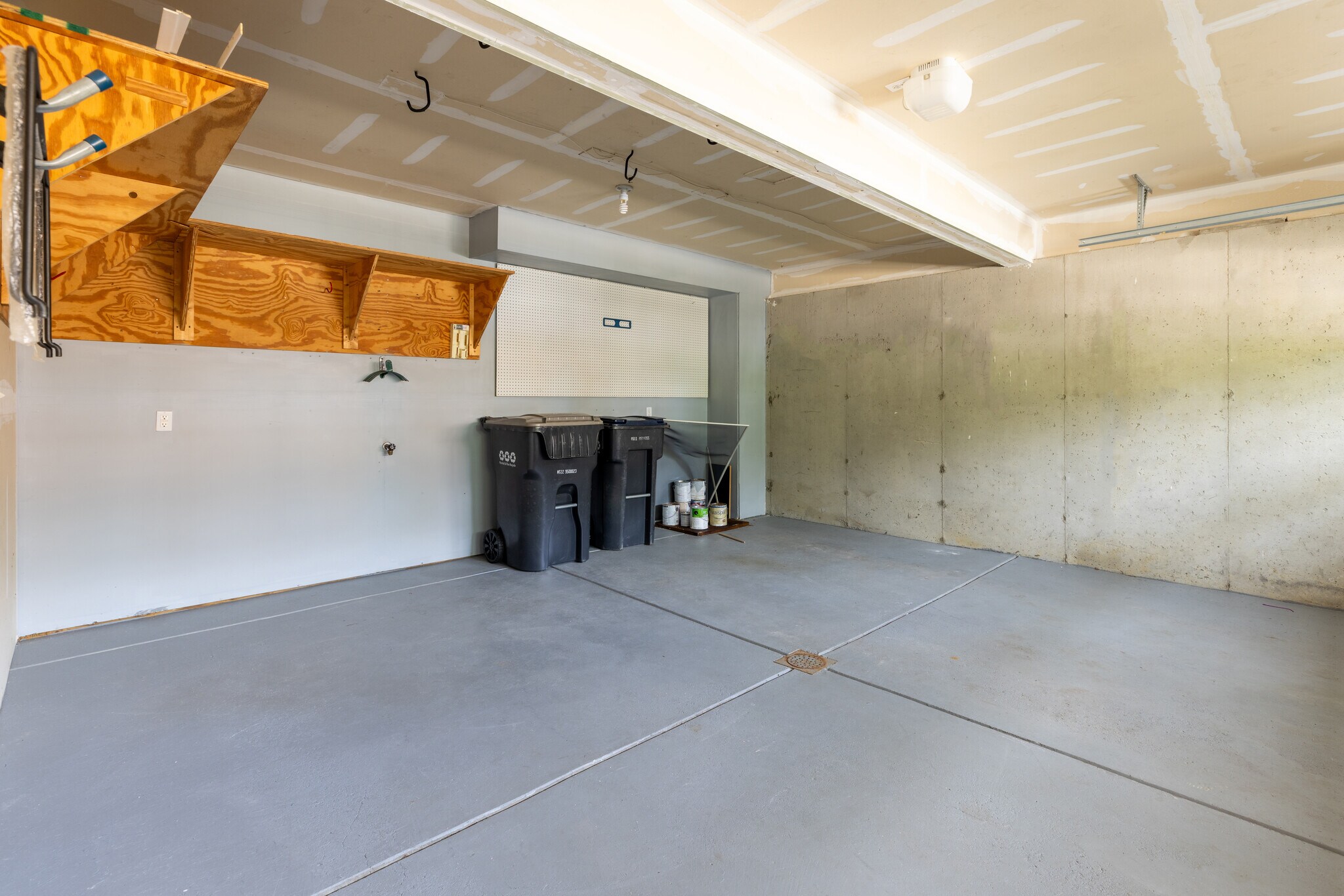 Building Photo - 337 Marshall Heights Dr