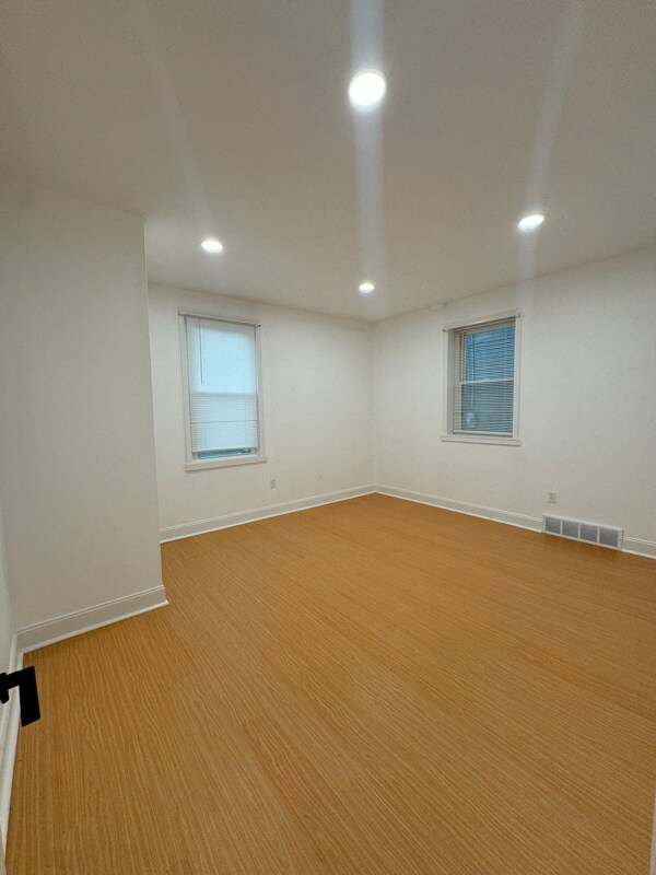 Building Photo - 1415 Columbus Ave