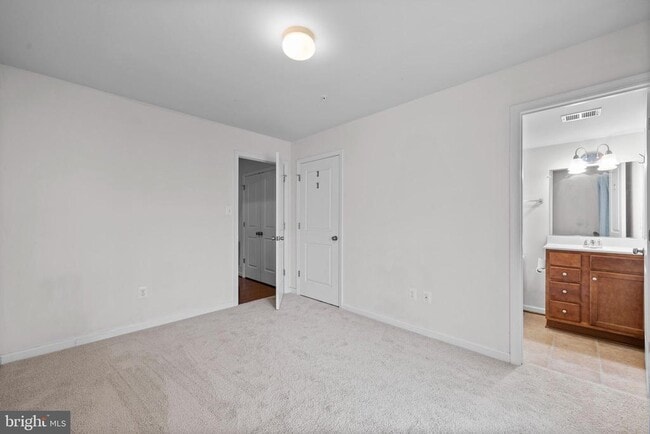 Building Photo - 23177 Ambrosia Ln