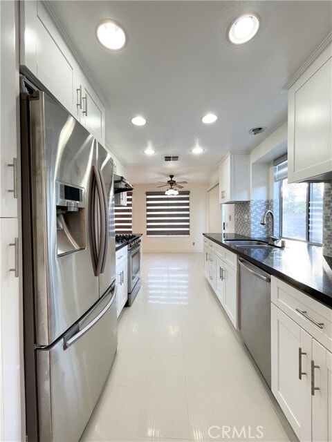 Building Photo - 440 Mockingbird Ln