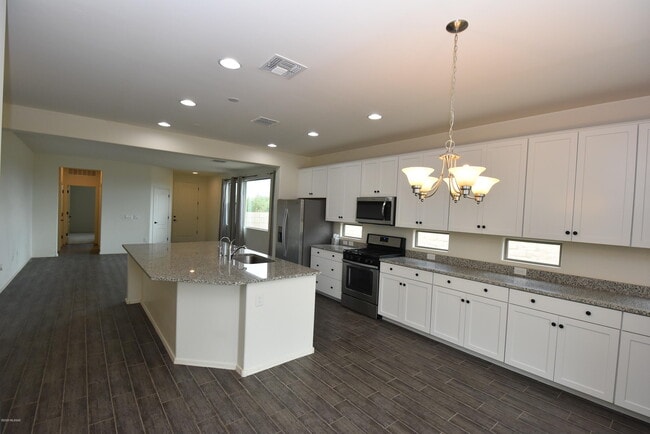 Building Photo - 6658 E Via Pampas Morenas