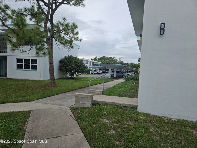 Building Photo - 8401 N Atlantic Ave