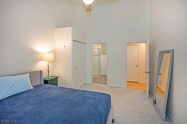 Building Photo - 41 Mt Kemble Ave