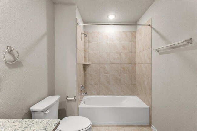 Building Photo - 5024 Sea Salt Dr