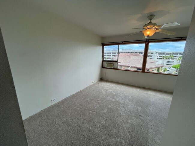 Building Photo - 775x - Bougainville